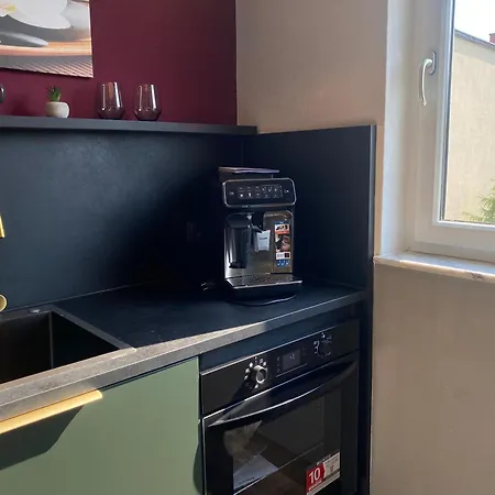 Karls Business H42 Mit Separatem Buero Und Balkon *